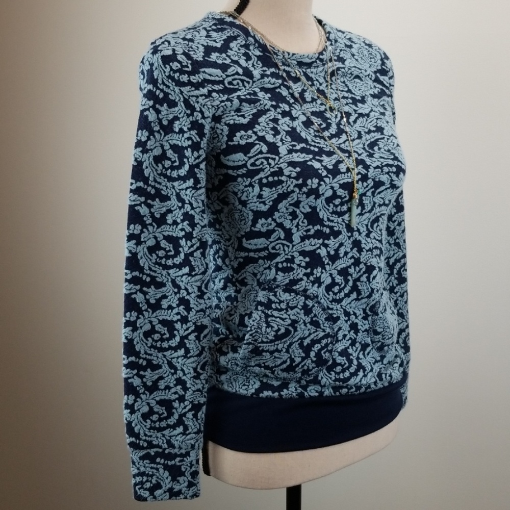 Splendid Sweater - Picture 2 of 8